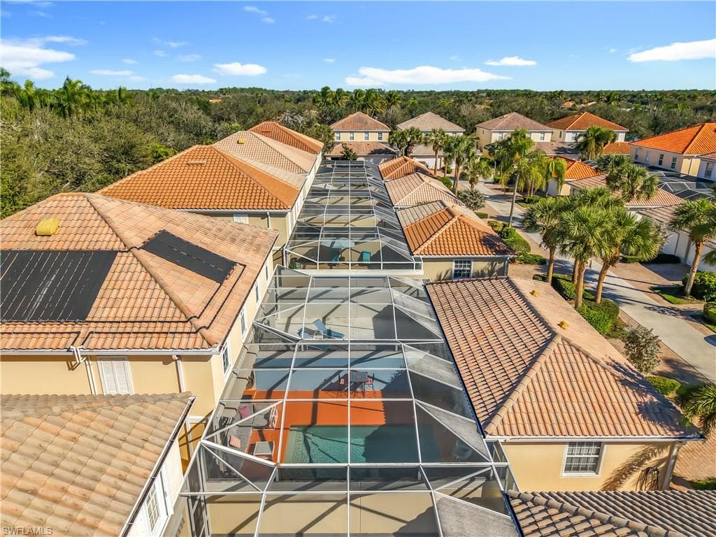6186 Towncenter CIR-43