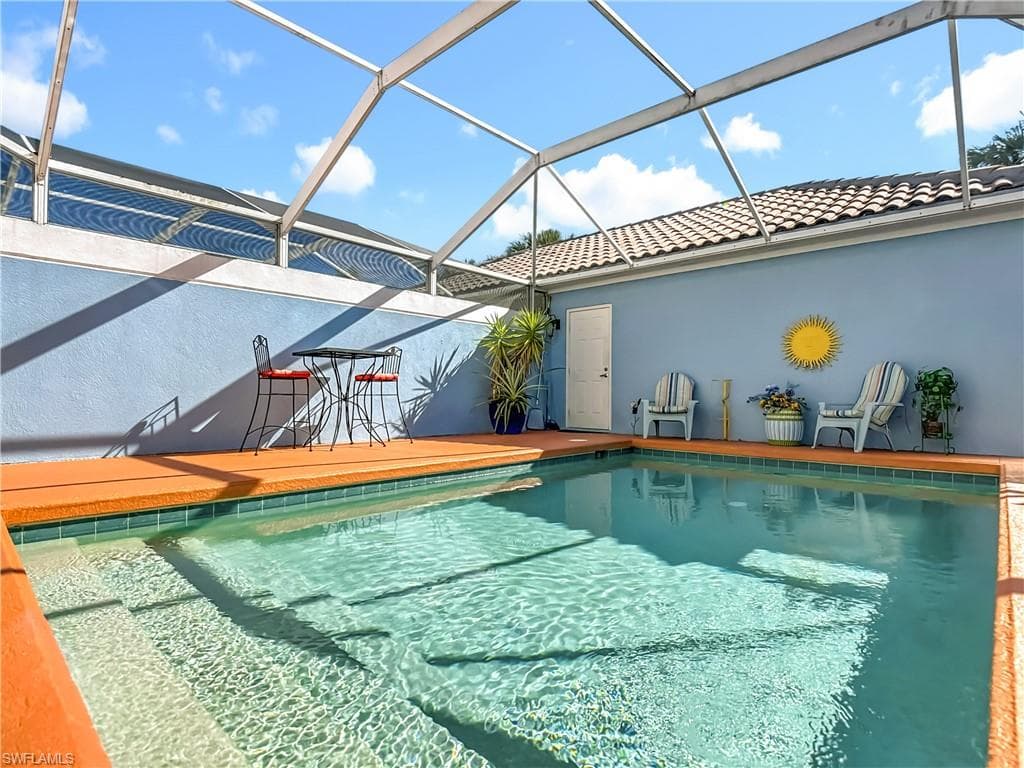 6186 Towncenter CIR-20