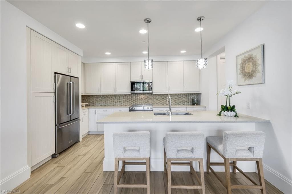 1035 3rd AVE S 305-13