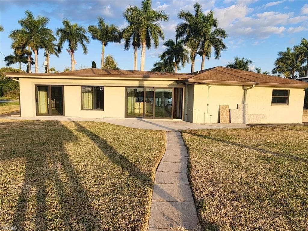 5211 Lake Caloosa DR-5