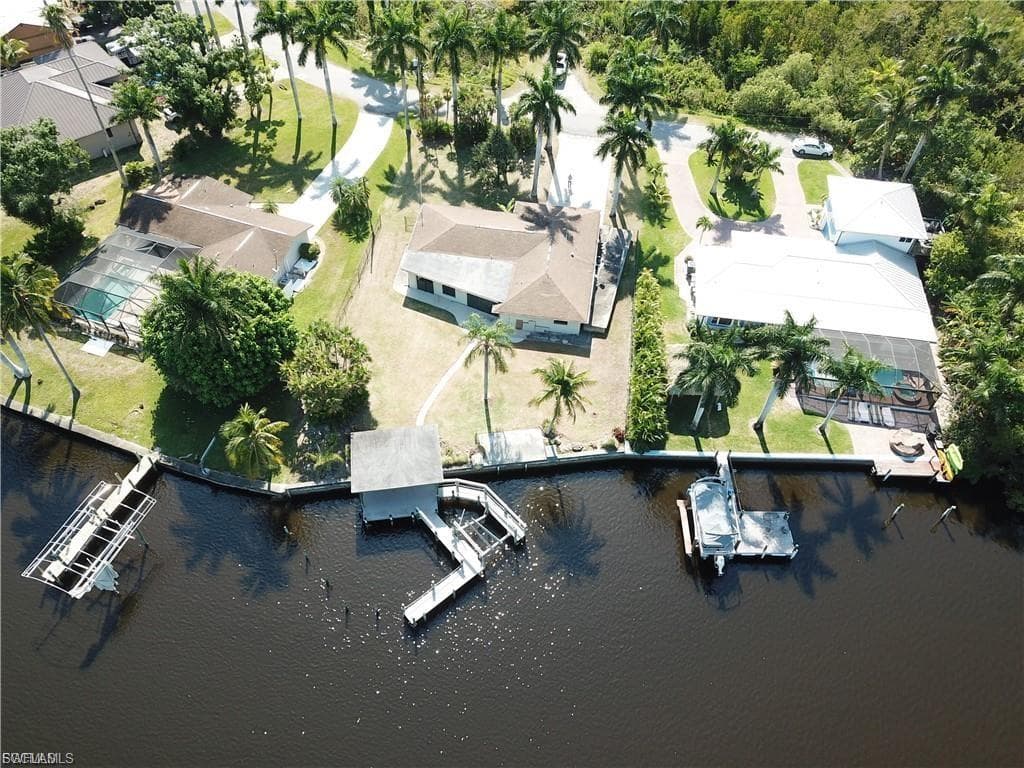 5211 Lake Caloosa DR-14