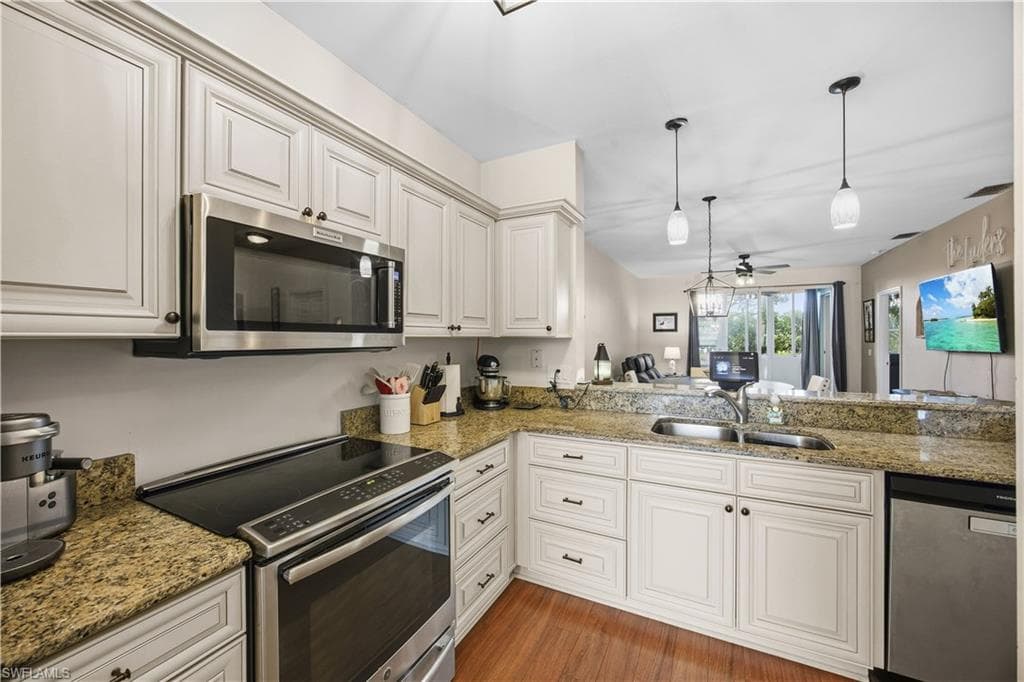 15030 Bridgeway LN 503-4