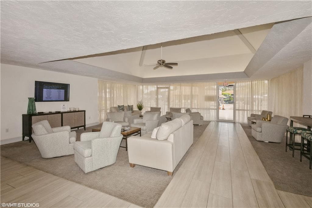 190 Turtle Lake CT 311-40