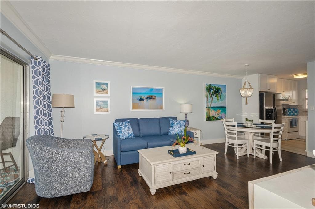 190 Turtle Lake CT 311-8