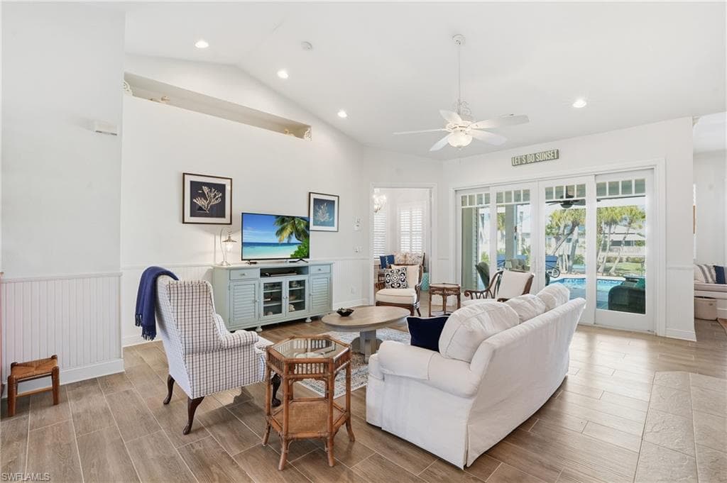 6250 Tidewater Island CIR-17