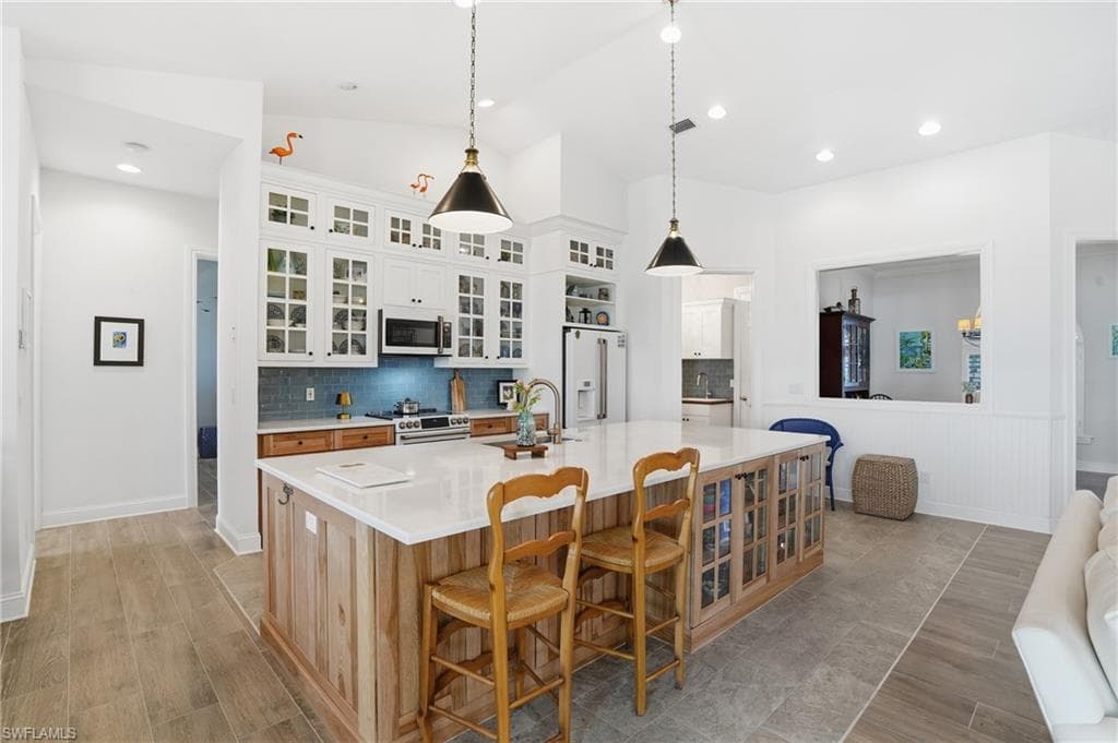 6250 Tidewater Island CIR-18