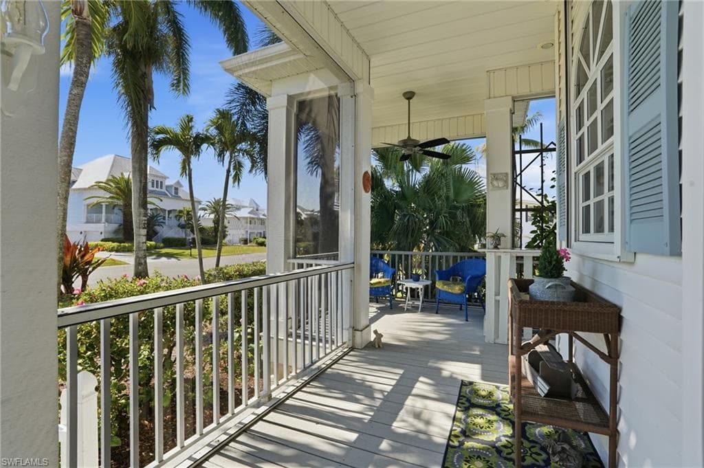 6250 Tidewater Island CIR-11
