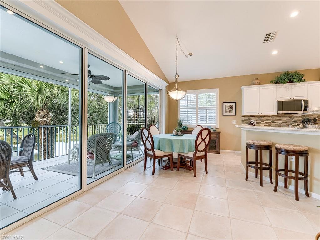 10402 Autumn Breeze DR 202-10