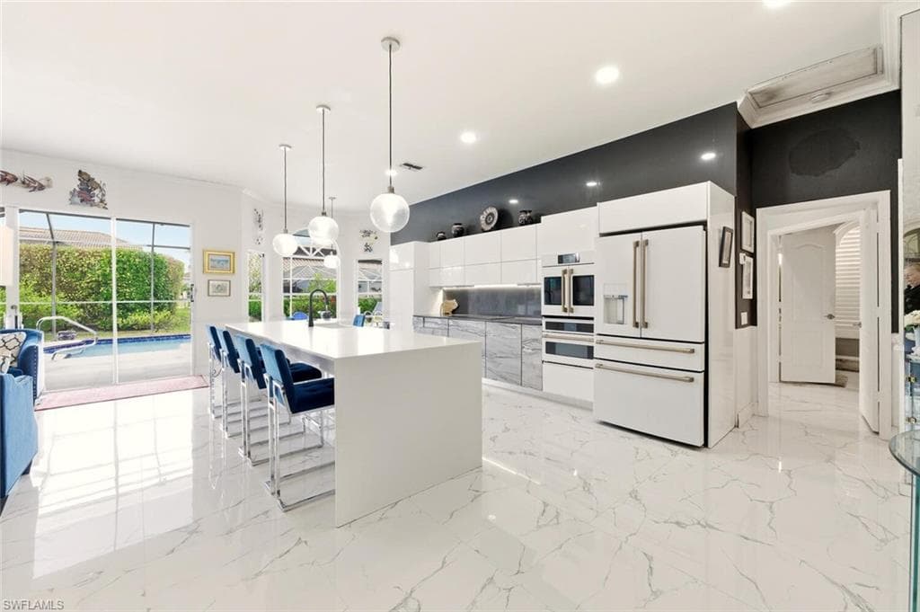 209 Countryside DR-8
