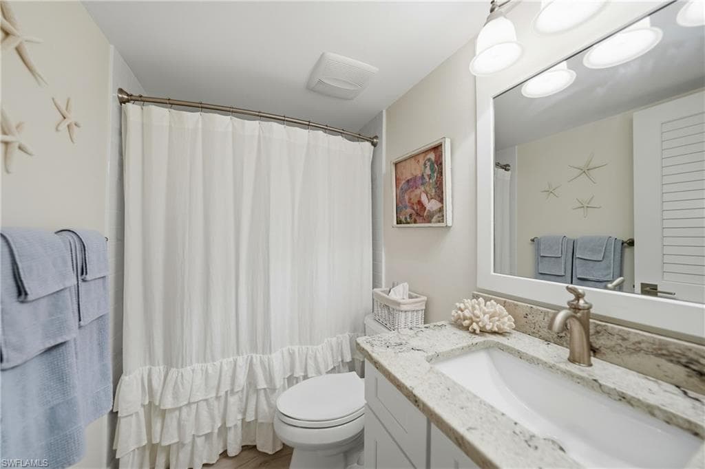 345 Mango ST 604-26