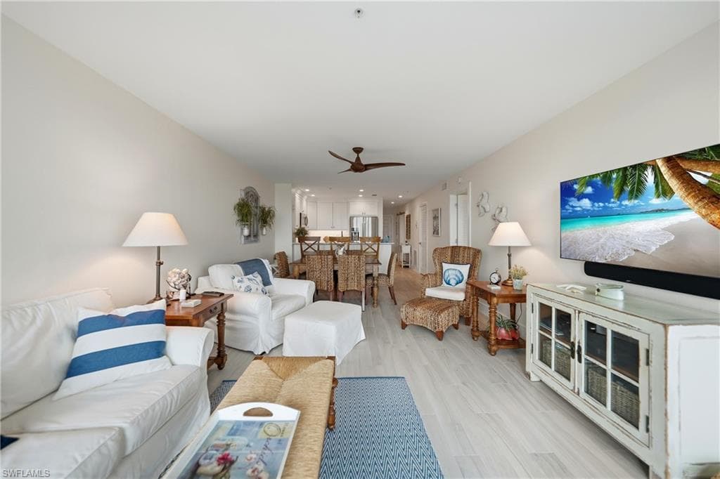 345 Mango ST 604-5