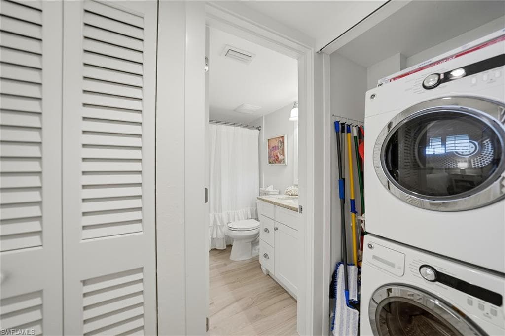 345 Mango ST 604-24