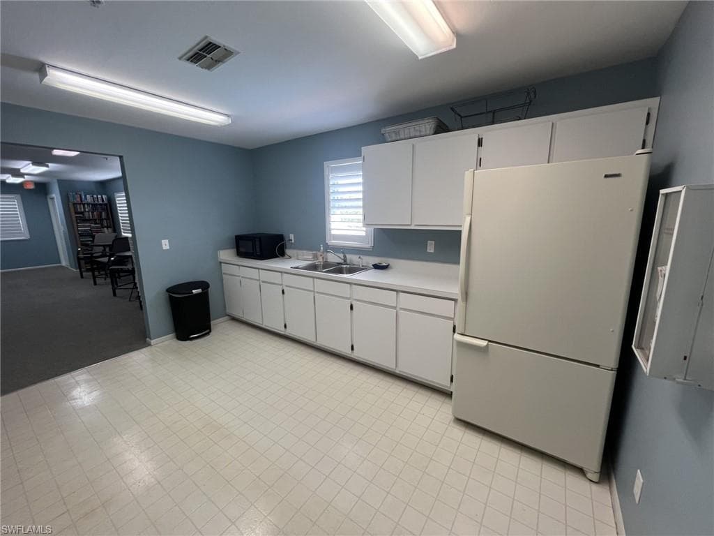 345 Mango ST 604-39