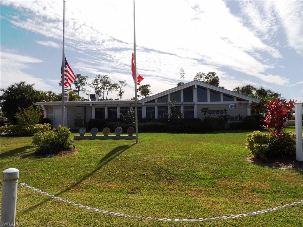 239 Shrub LN N-14
