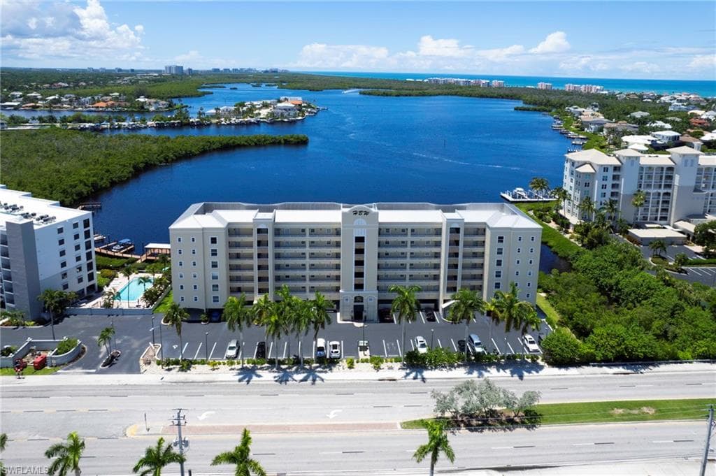 4895 Bonita Beach RD 302-3