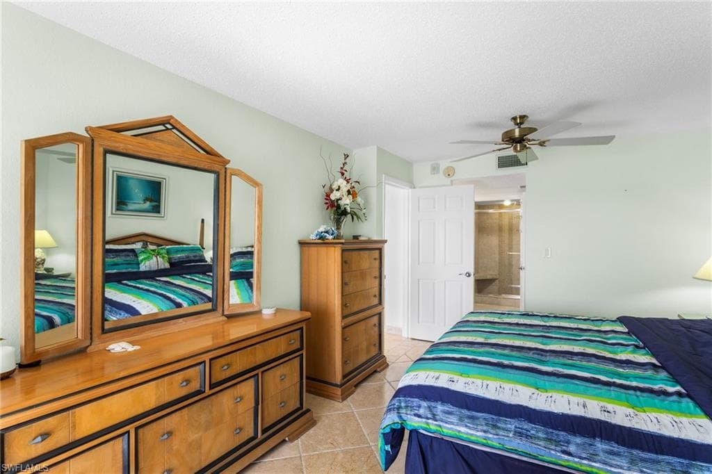 4895 Bonita Beach RD 302-15