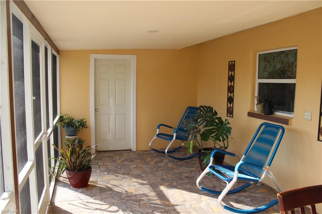 679 Canal DR-12