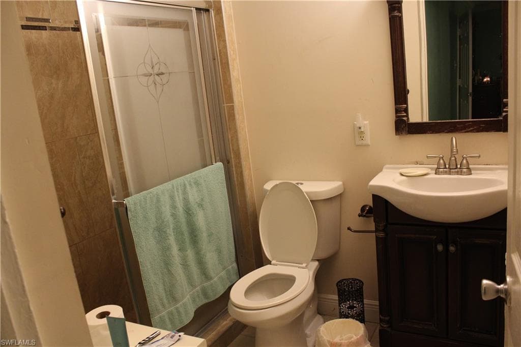 679 Canal DR-22