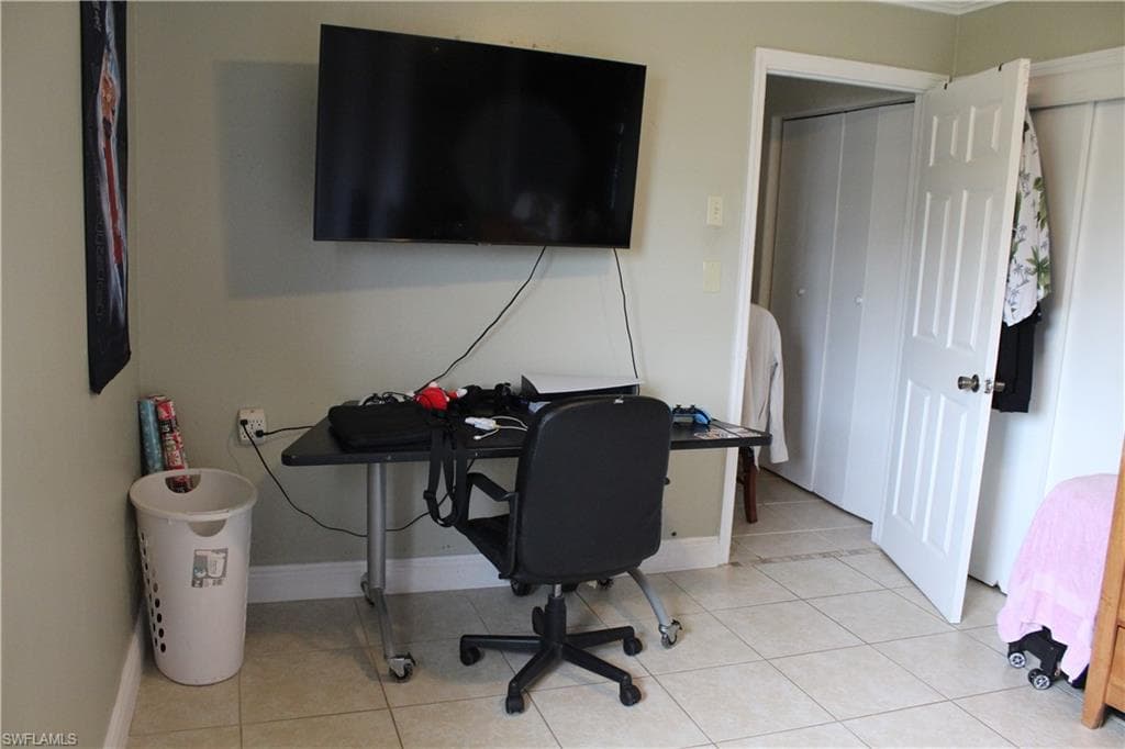 679 Canal DR-33
