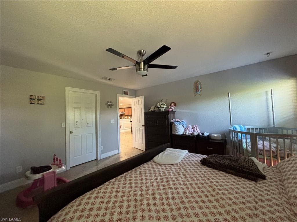 1243 Madison CT-13