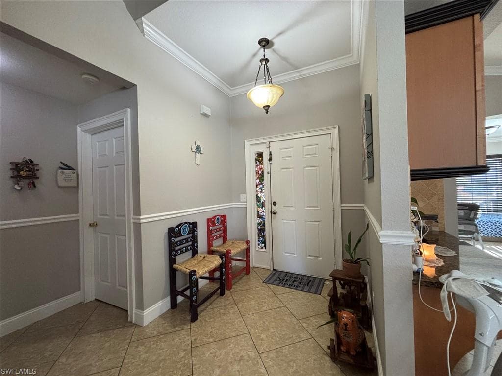 1243 Madison CT-17