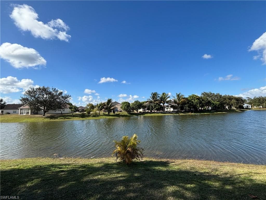 1243 Madison CT-28