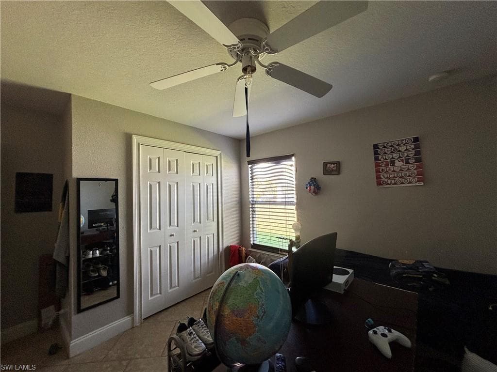 1243 Madison CT-20