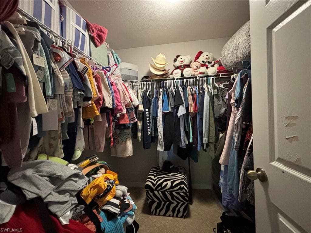 1243 Madison CT-15