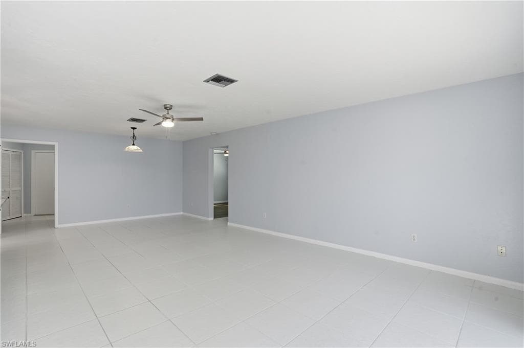 5964 Baker CT-11