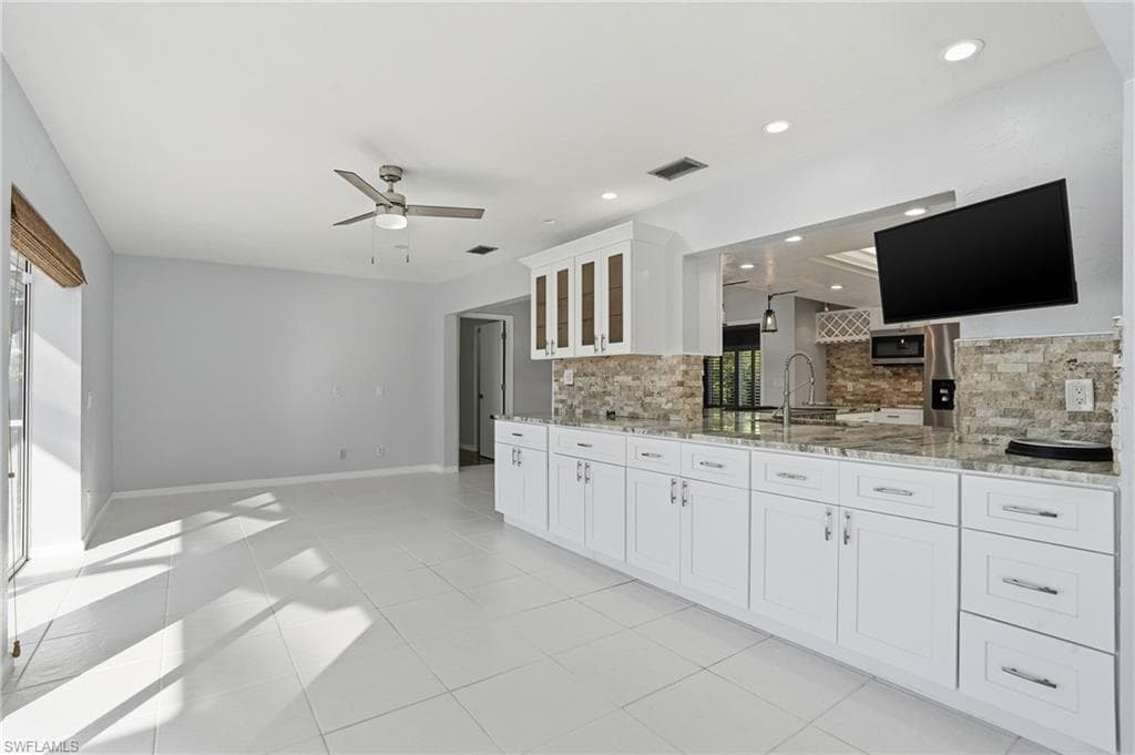 5964 Baker CT-21