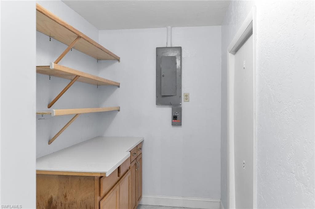 4502 22nd PL SW-9