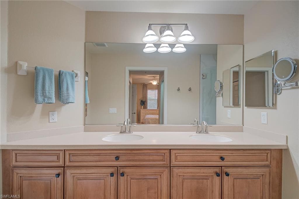 10290 Heritage Bay BLVD 3215-19