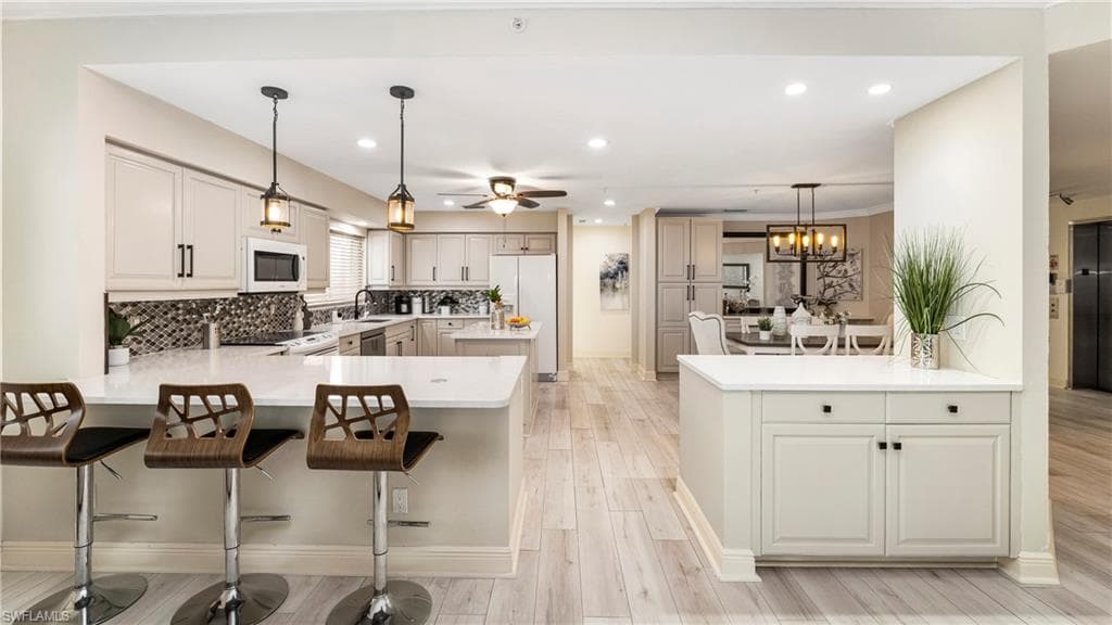 14811 Laguna DR 202-7