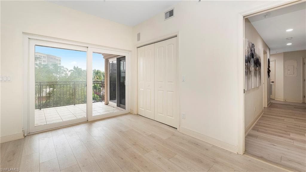 14811 Laguna DR 202-20