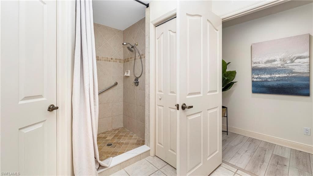 14811 Laguna DR 202-15