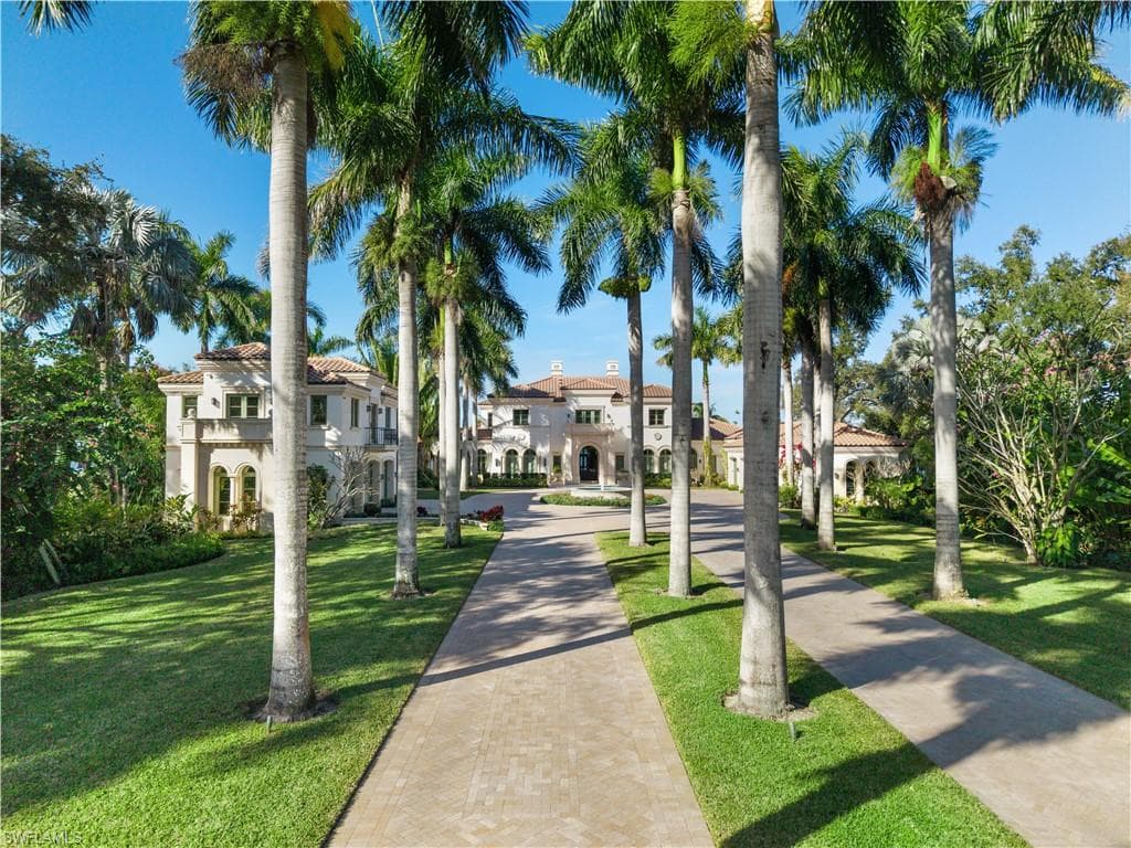 1240 Coconut DR-23