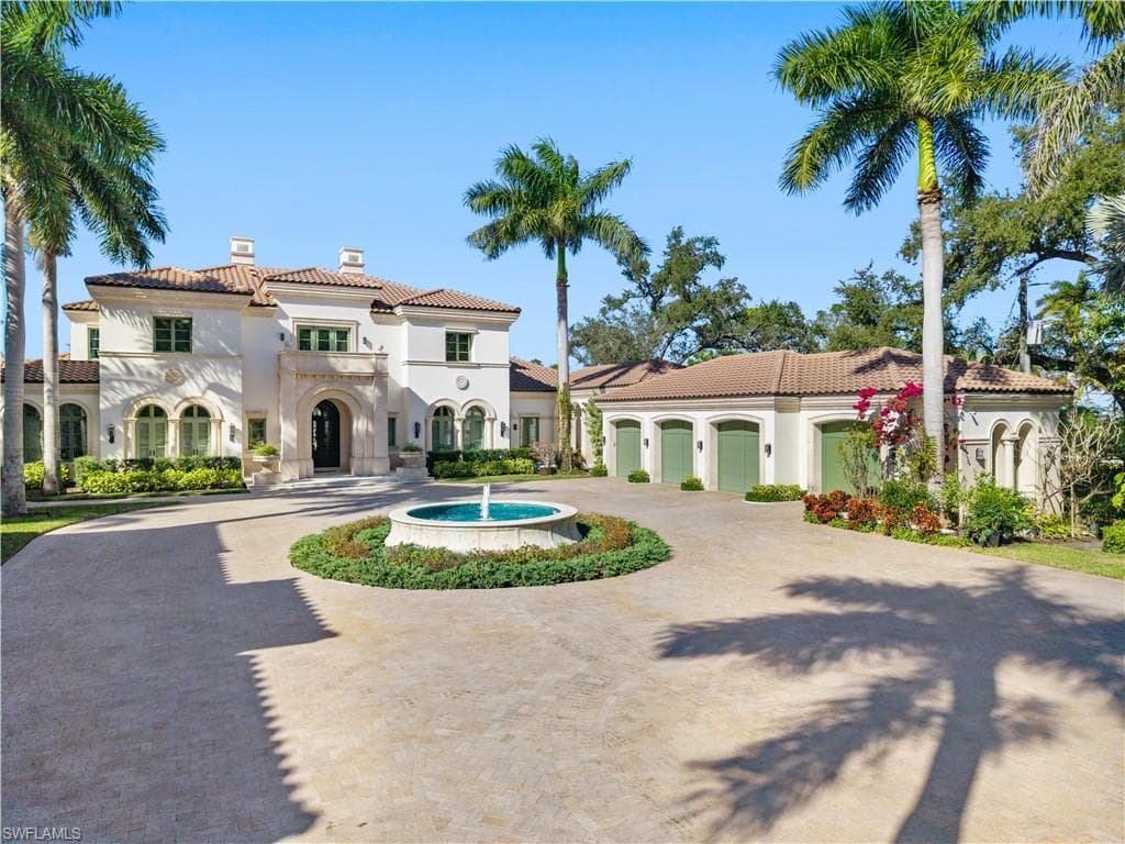 1240 Coconut DR-45