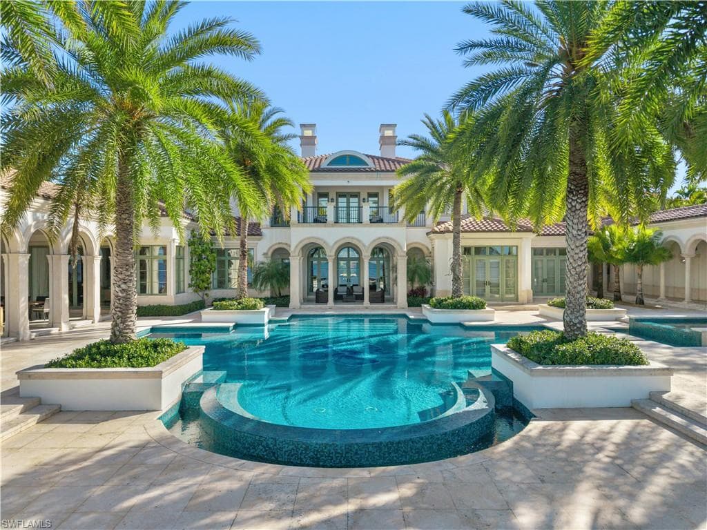 1240 Coconut DR-40