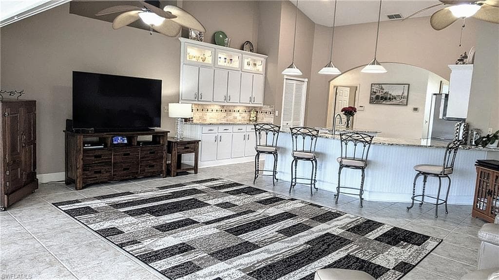 5471 Harborage DR-7