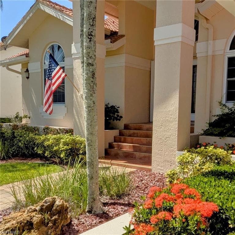 5471 Harborage DR-14