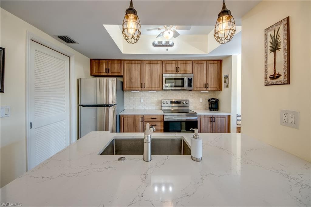 64 4th ST A204-8