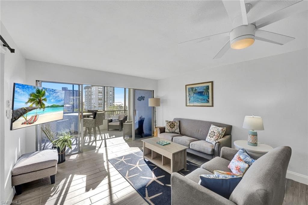 2650 Estero BLVD 42-1