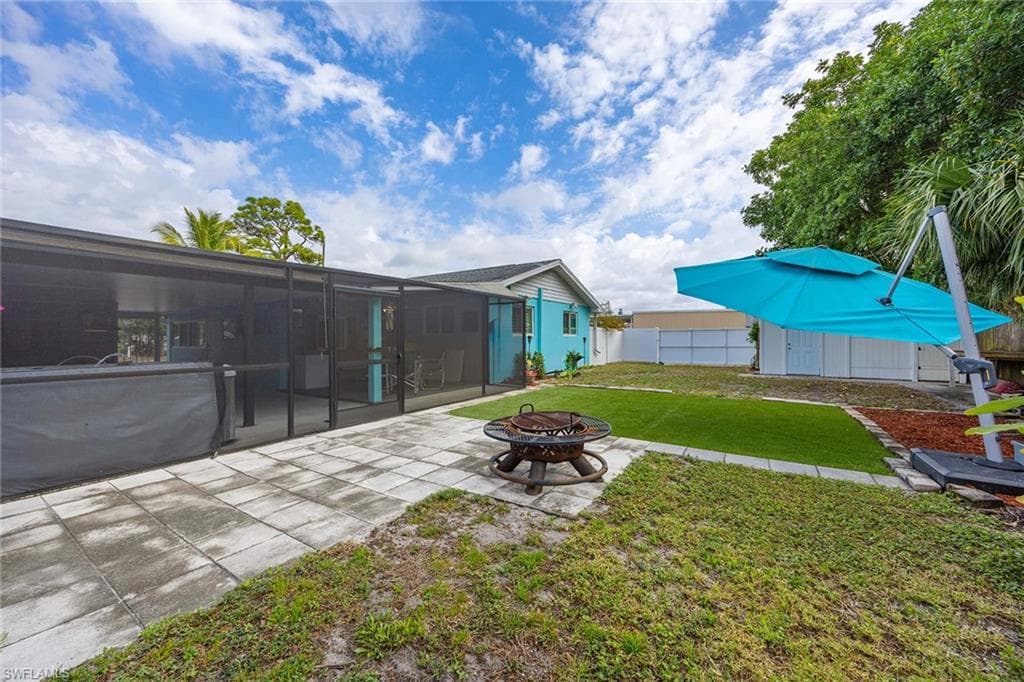 10690 Crockett ST-22
