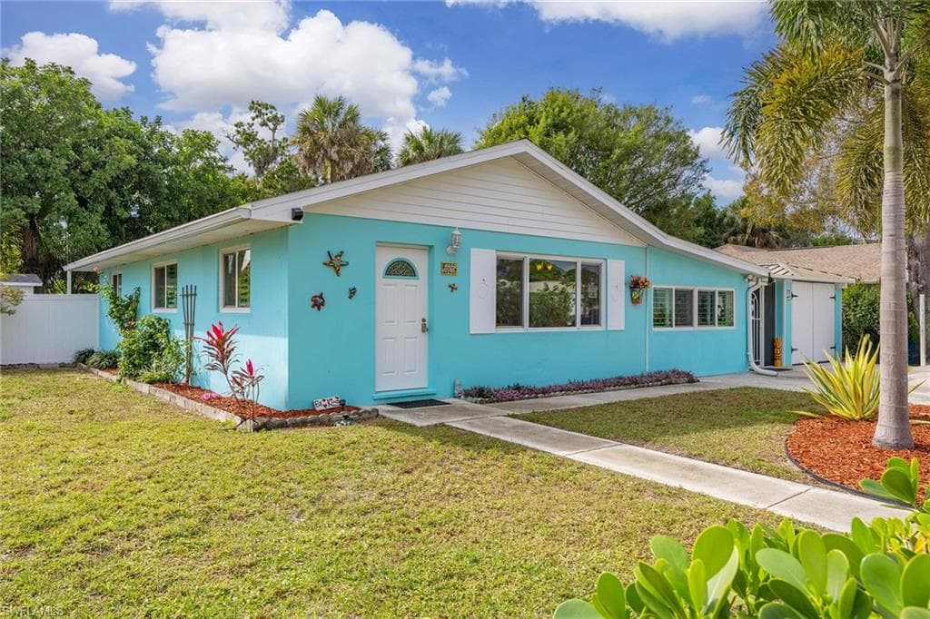 10690 Crockett ST-1