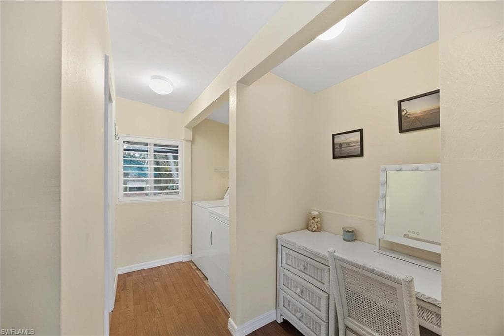 10690 Crockett ST-15