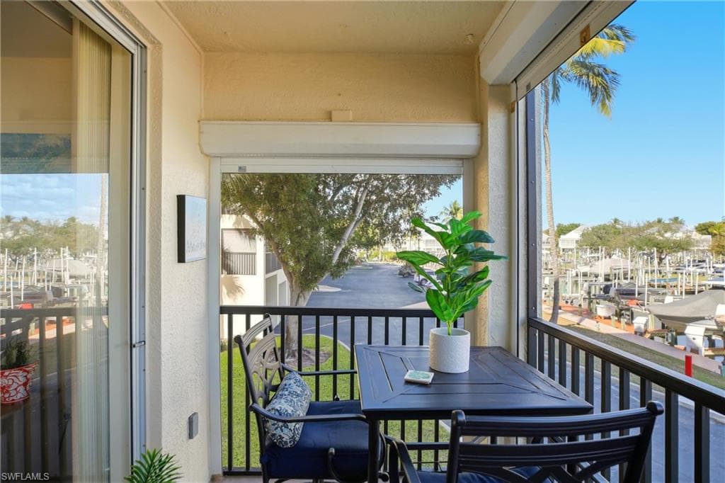 4421 Bay Beach LN 611-31