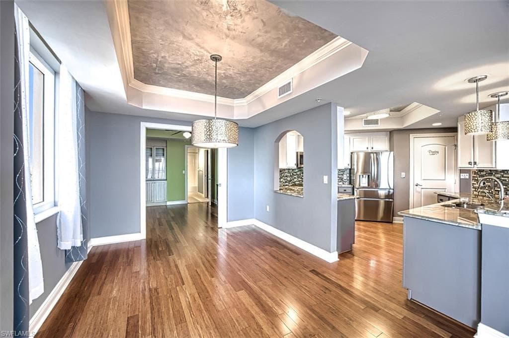 2104 W 1st ST 1004-20