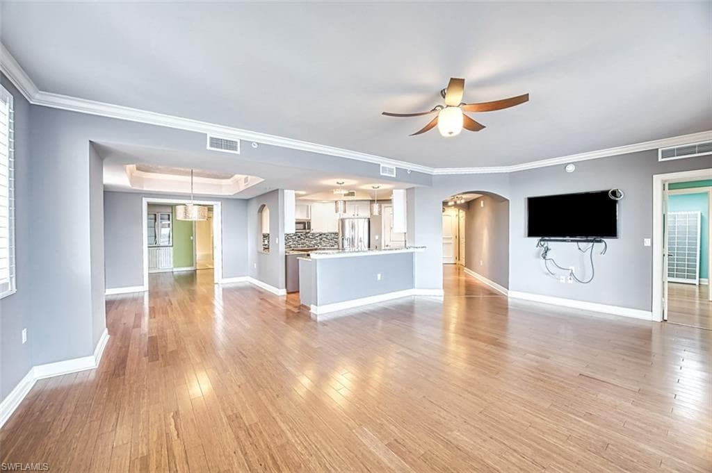 2104 W 1st ST 1004-9