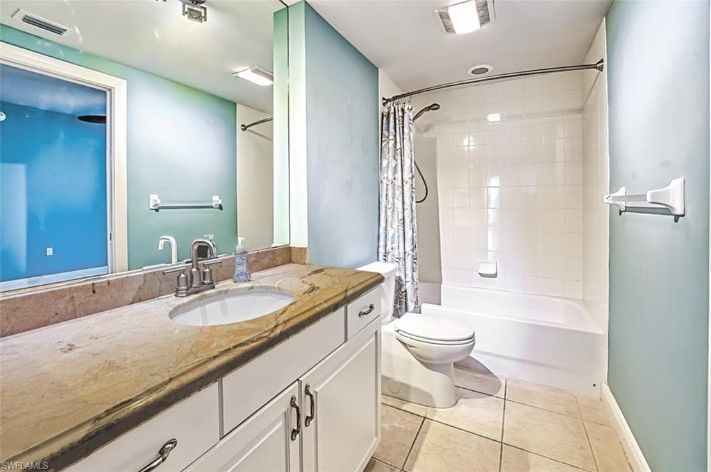 2104 W 1st ST 1004-33