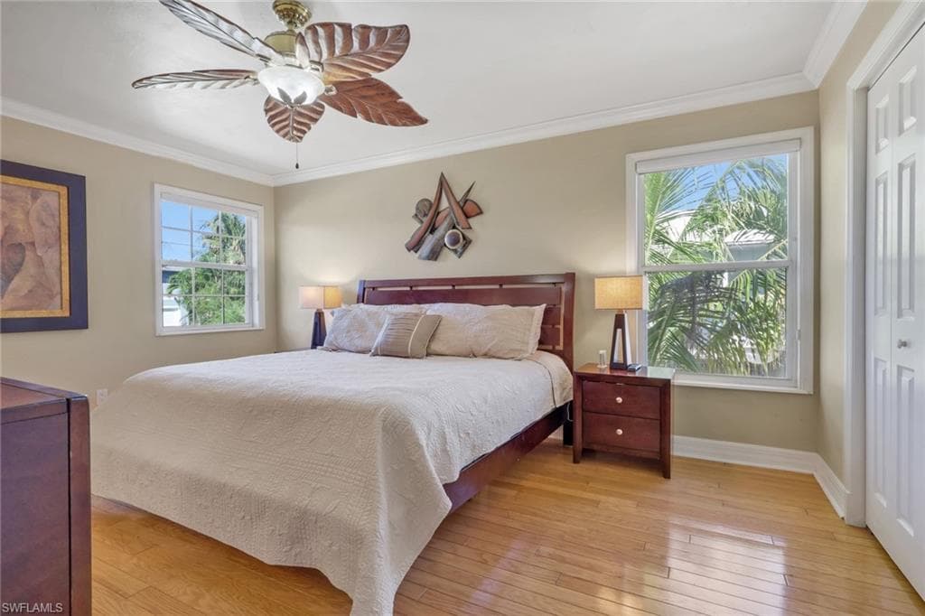 1292 Grand Canal DR-16
